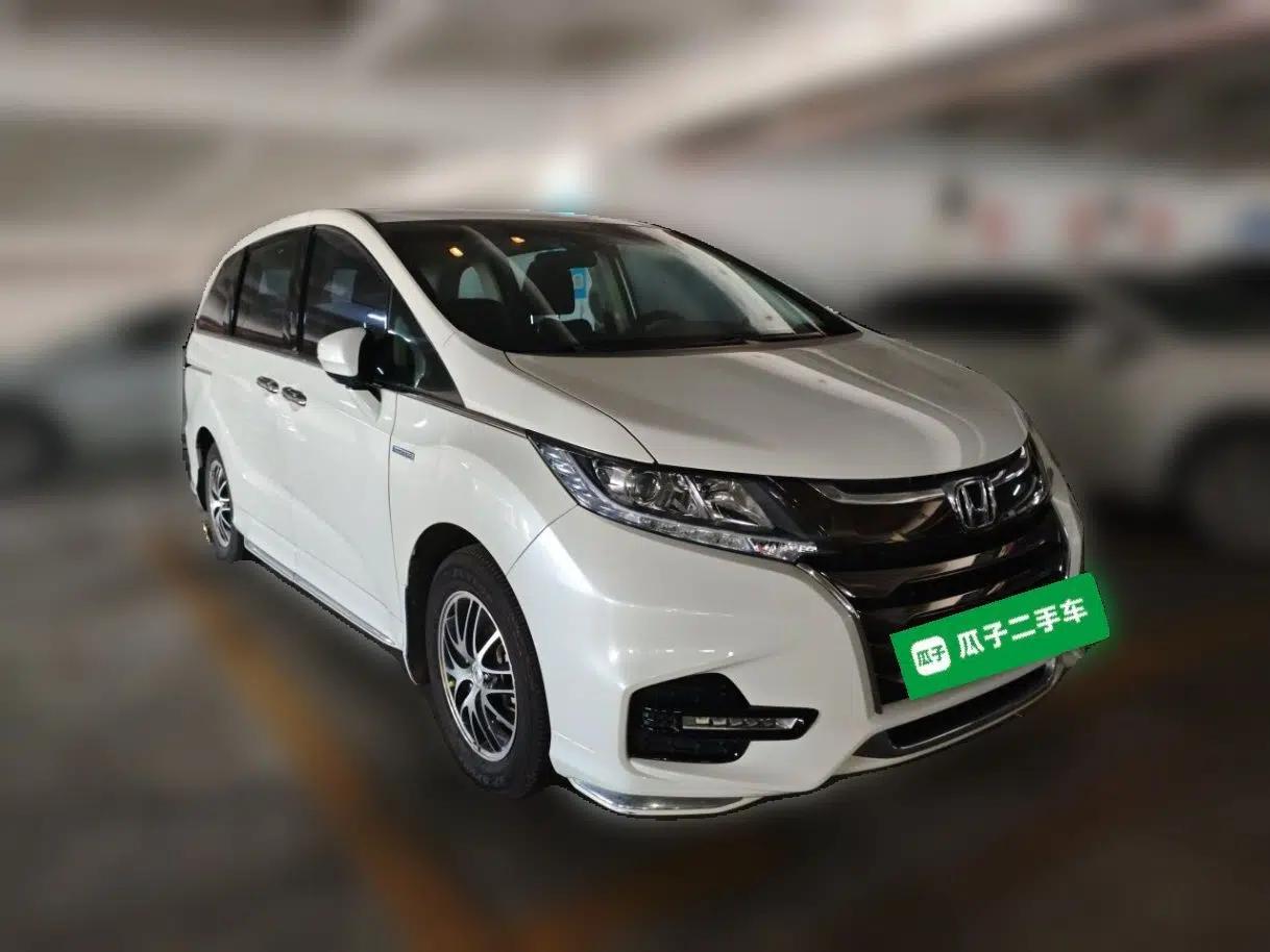 Honda Odyssey 2021 2.0L Rui-Changxiang Edition — миниатюра 3