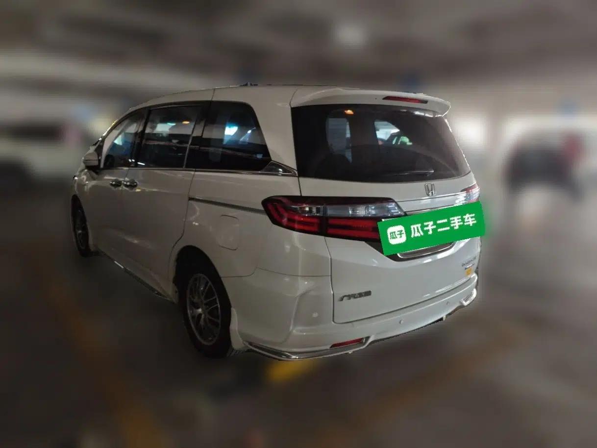 Honda Odyssey 2021 2.0L Rui-Changxiang Edition — миниатюра 4