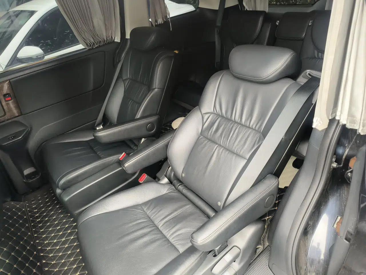 Honda Odyssey 2015 Updated Version 2.4L Smart Edition — миниатюра 17