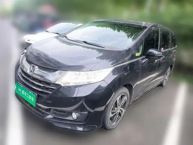 Honda Odyssey 2015 Updated Version 2.4L Smart Edition