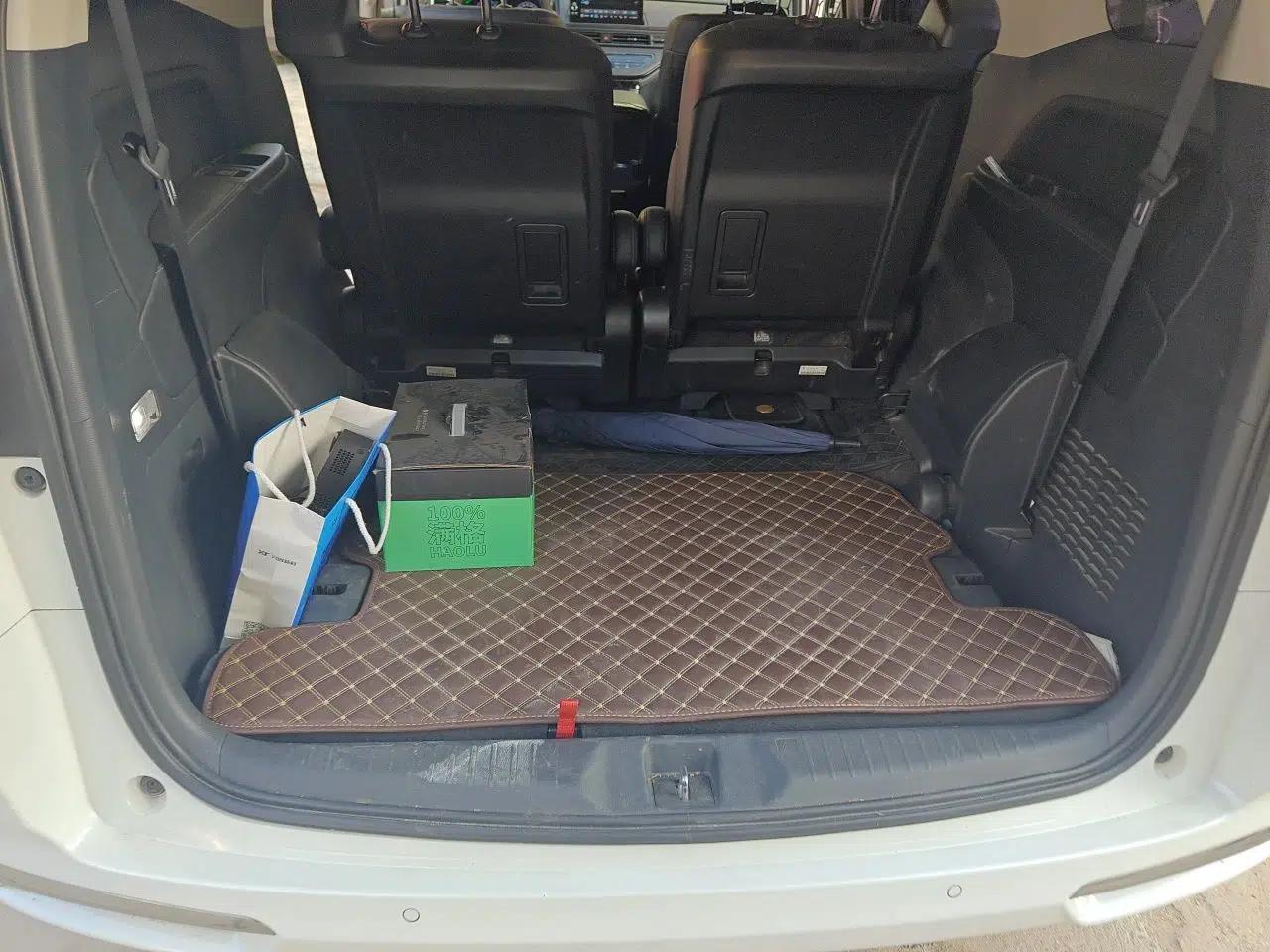 Honda Odyssey 2022 2.0L eHEV Sharp Enjoyment Edition — миниатюра 19