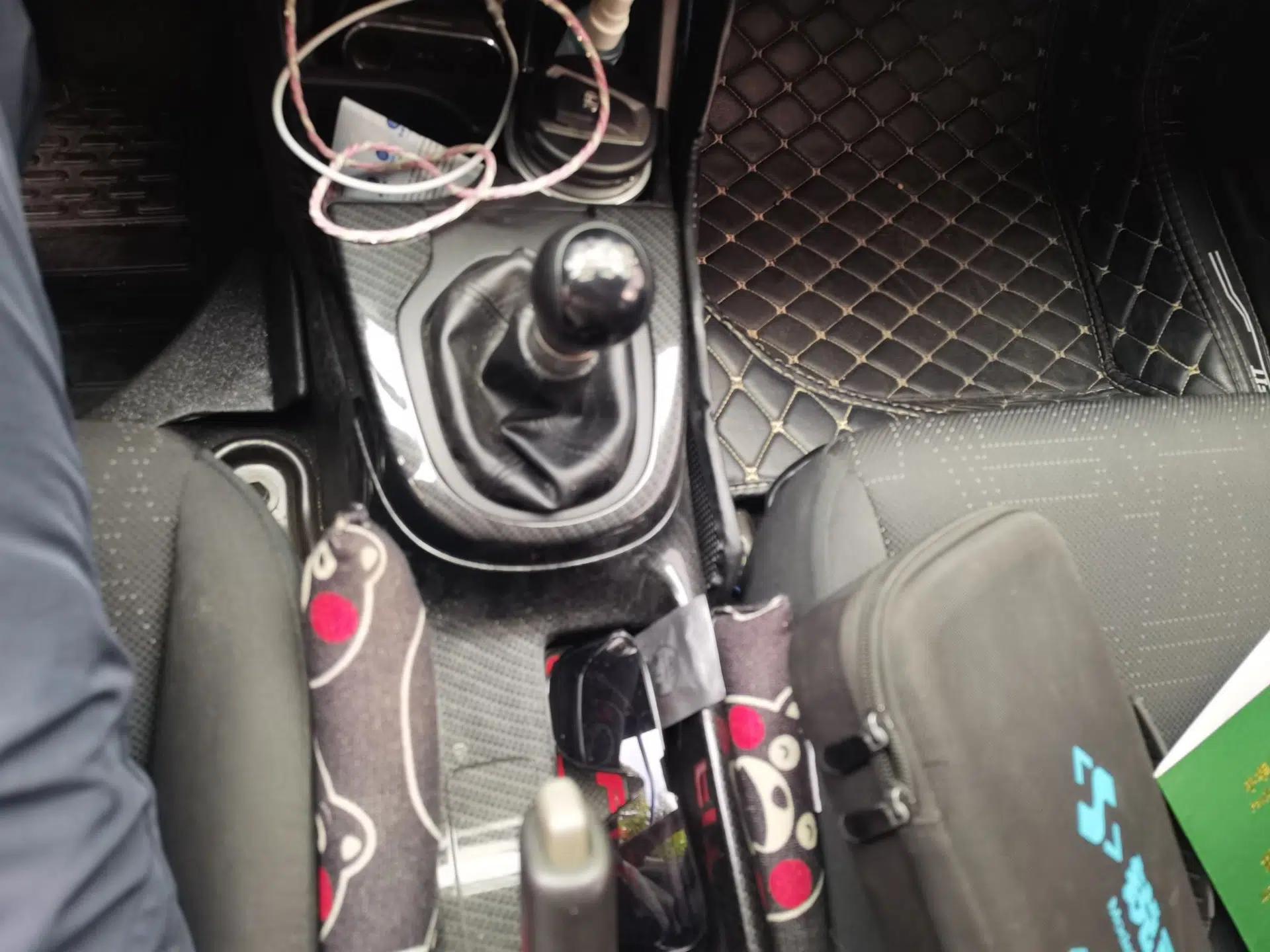 Honda Fit 2016 1.5L LX Manual Comfort Model — миниатюра 14