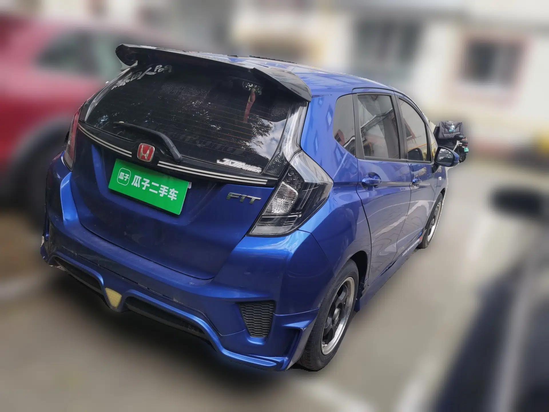 Honda Fit 2016 1.5L LX Manual Comfort Model — миниатюра 6