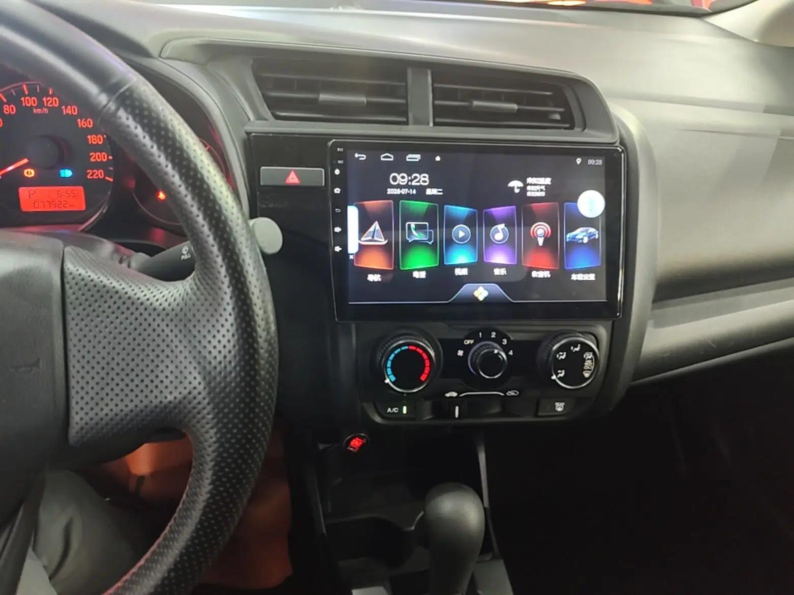 Honda Fit 2018 1.5L CVT Comfort Sunroof Version — миниатюра 15