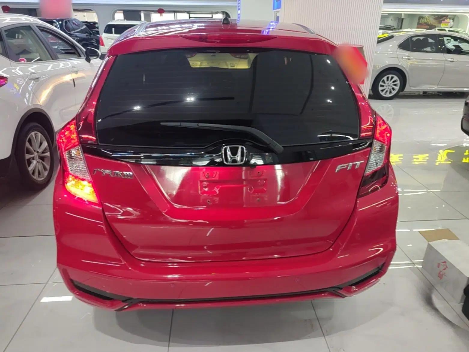 Honda Fit 2018 1.5L CVT Comfort Sunroof Version — миниатюра 5