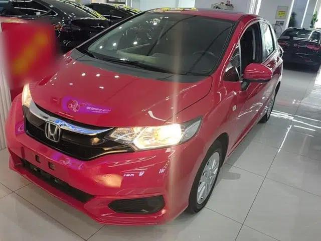 Honda Fit 2018 1.5L CVT Comfort Sunroof Version