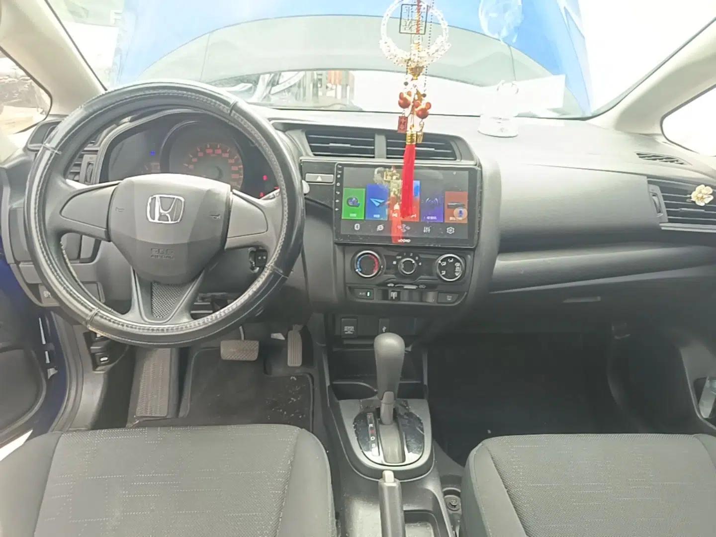 Honda Fit 2018 1.5L CVT Comfort Version — миниатюра 15