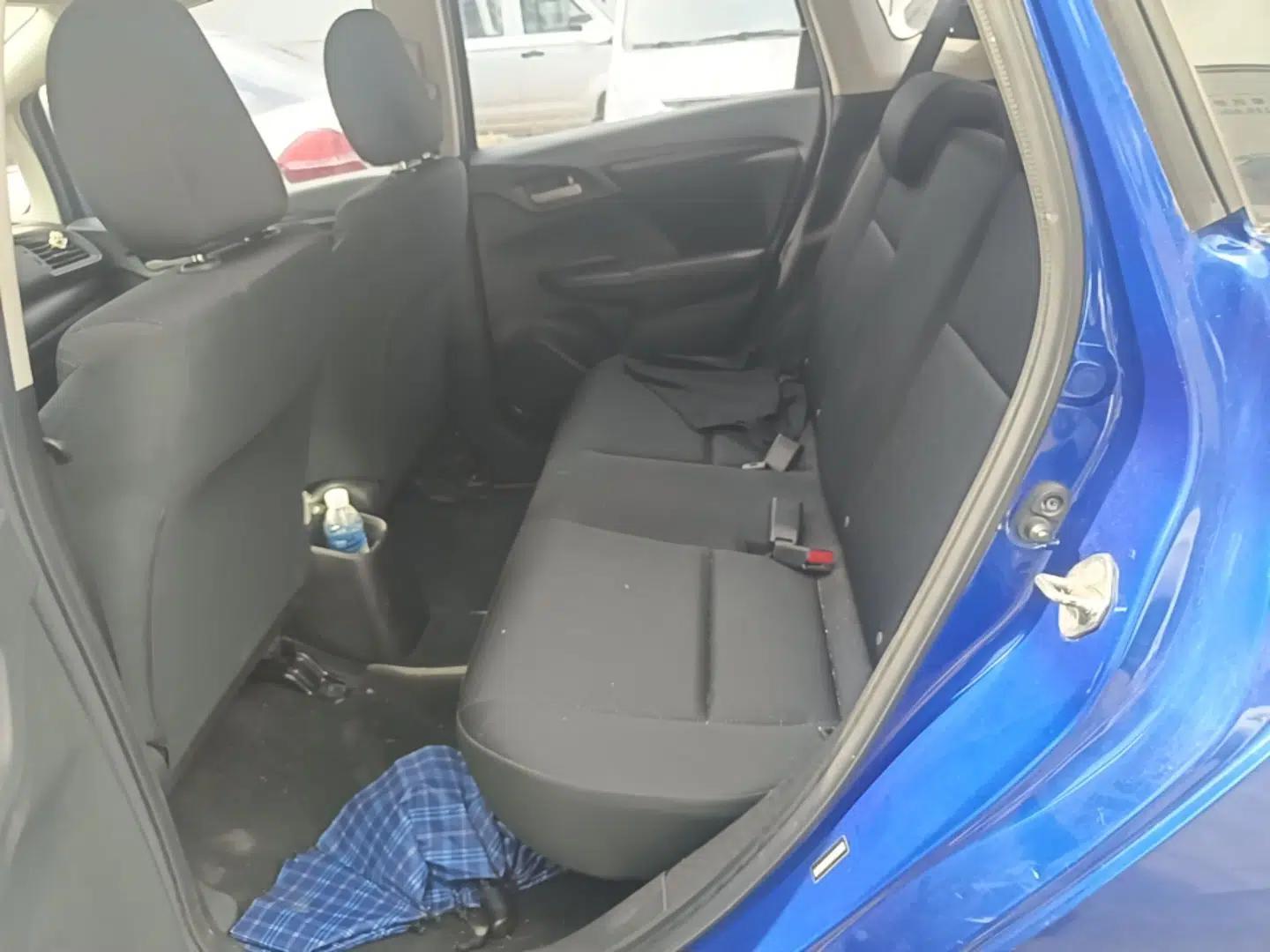 Honda Fit 2018 1.5L CVT Comfort Version — миниатюра 20