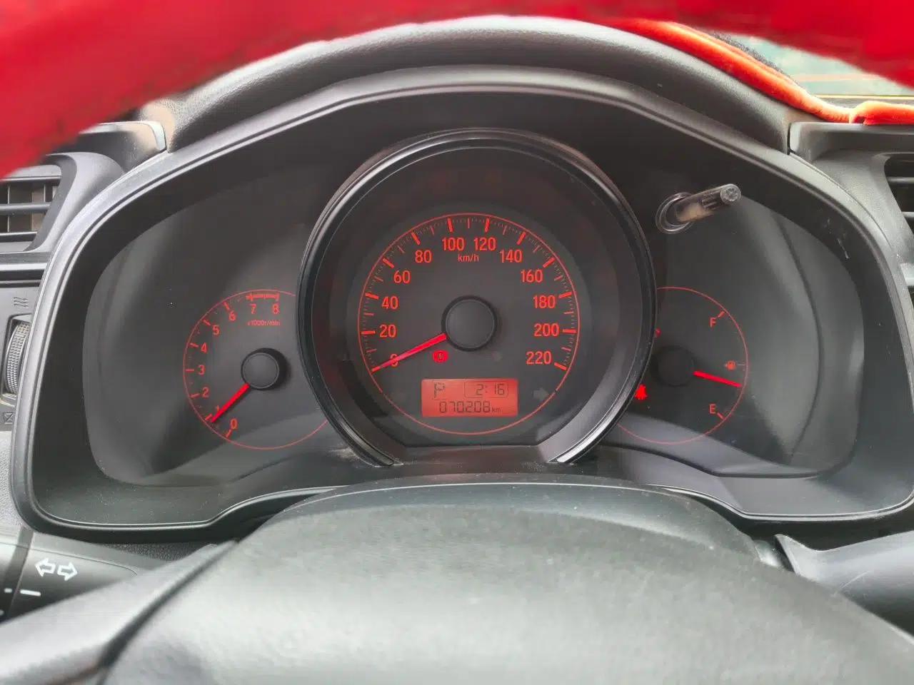 Honda Fit 2018 1.5L CVT Comfort Sunroof Version — миниатюра 11