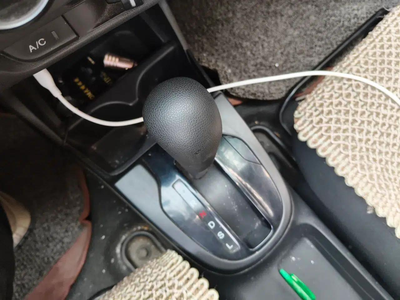 Honda Fit 2018 1.5L CVT Comfort Sunroof Version — миниатюра 14