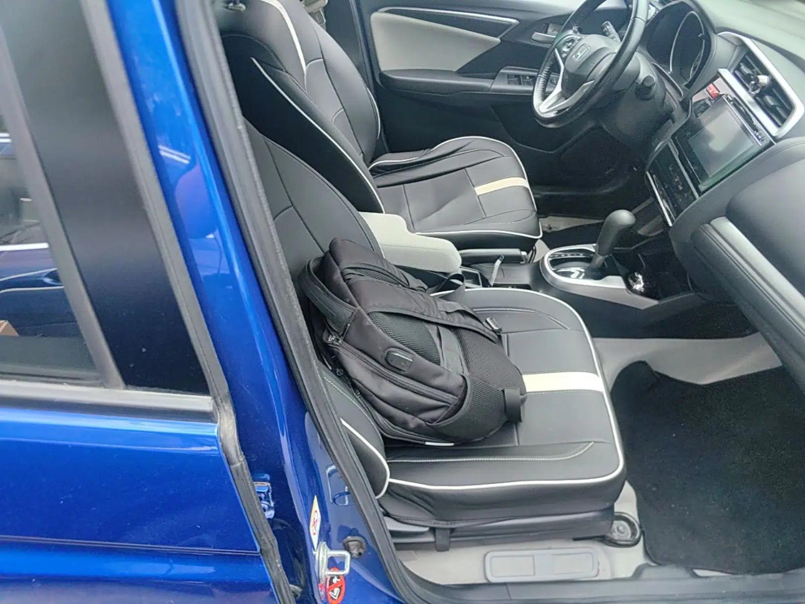 Honda Fit 2014 1.5L EXLI CVT Leading Model — миниатюра 19