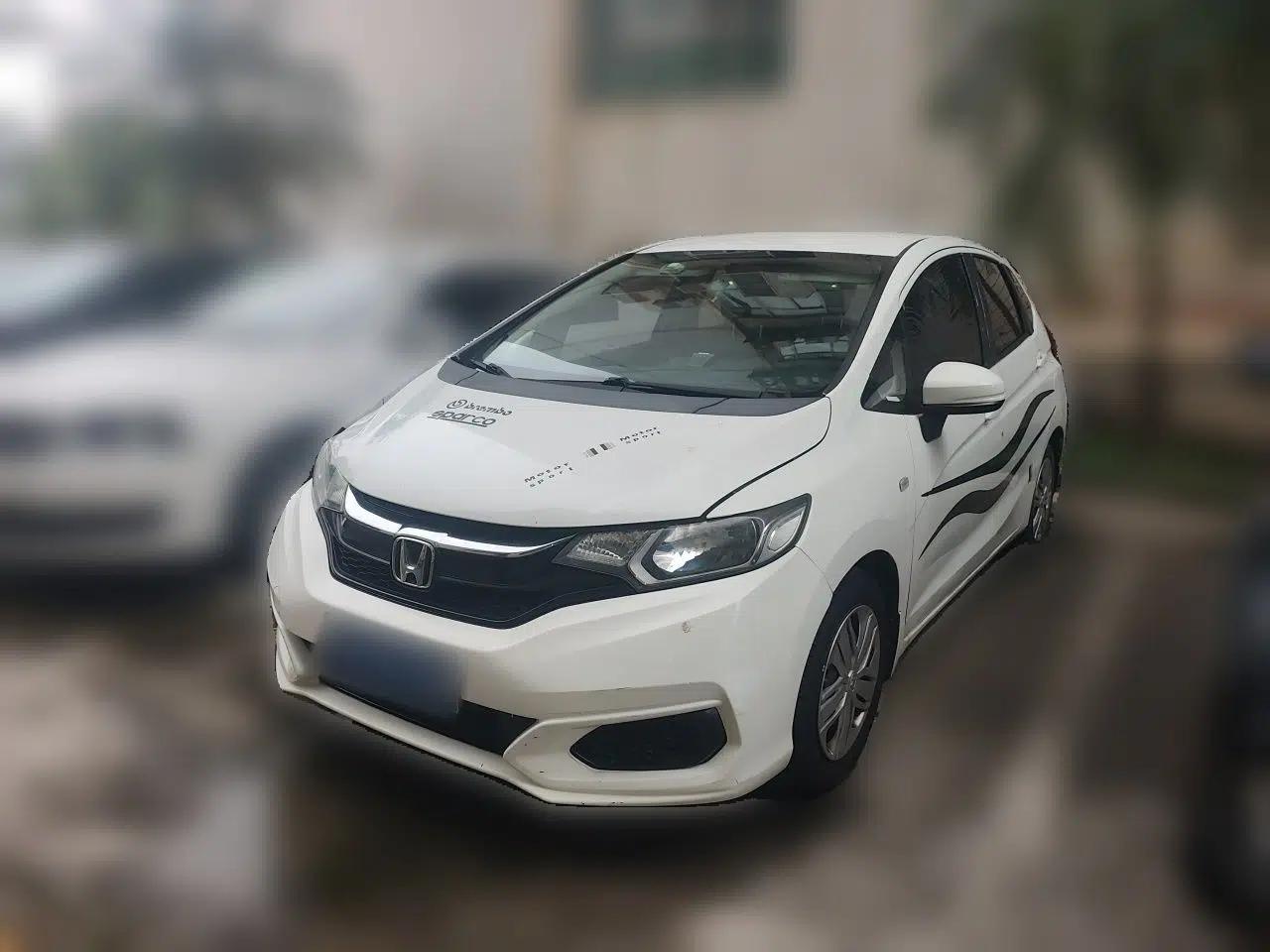 Honda Fit 2018 1.5L CVT Comfort Version — миниатюра 1