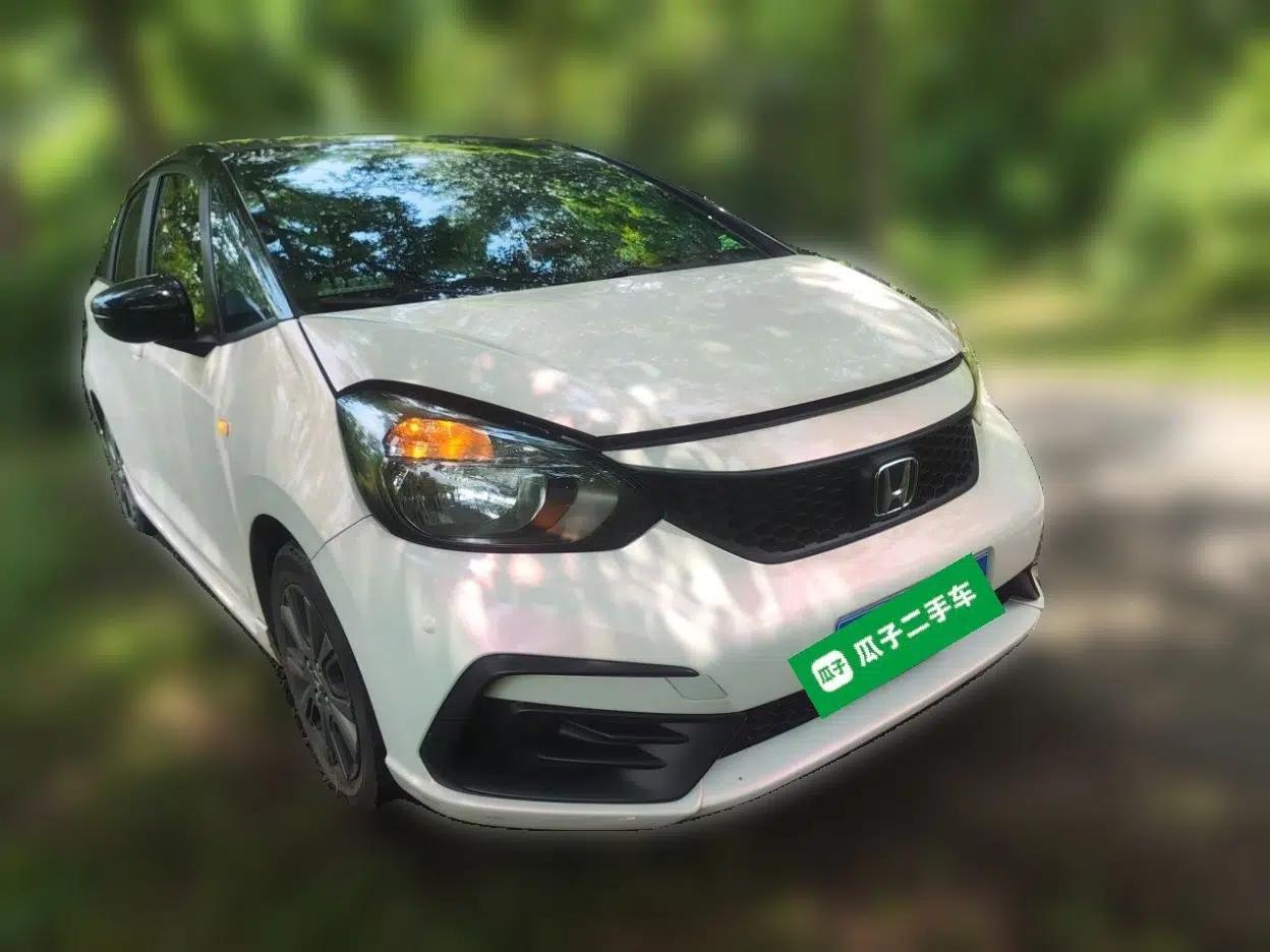 Honda Fit 2021 1.5L CVT Trendy Sports Edition — миниатюра 3