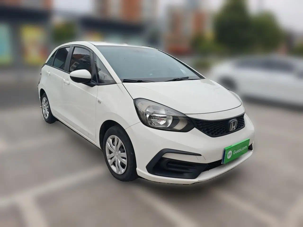 Honda Fit 2021 1.5L CVT Trend Edition — миниатюра 3