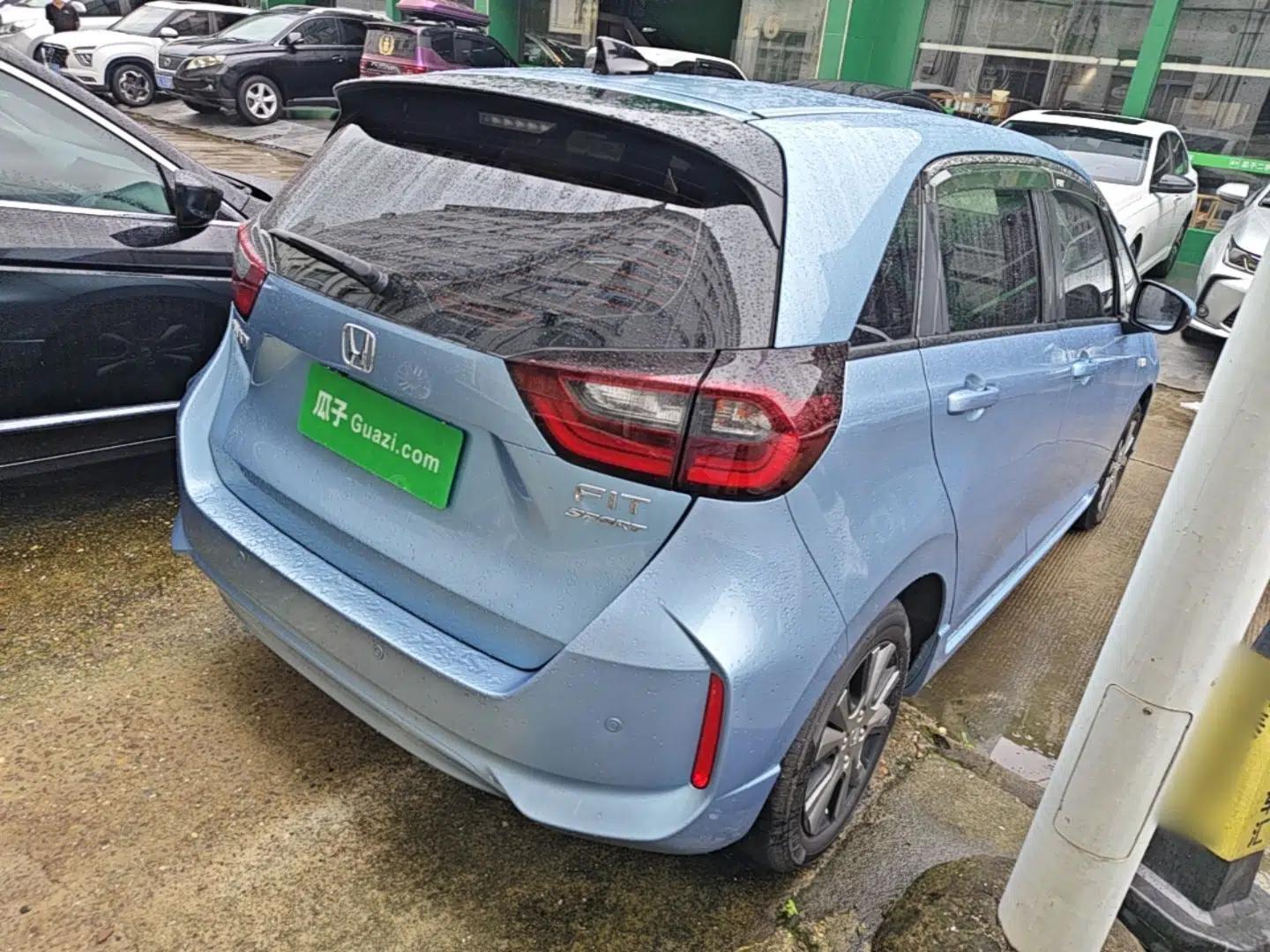 Honda Fit 2021 1.5L CVT Trendy Sports Edition — миниатюра 6
