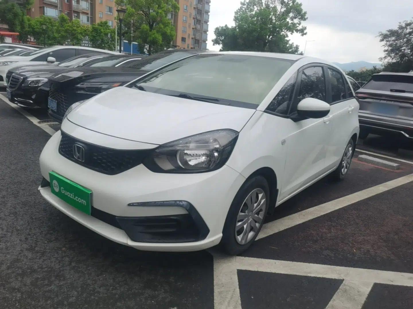Honda Fit 2021 1.5L CVT Trend Edition — миниатюра 1