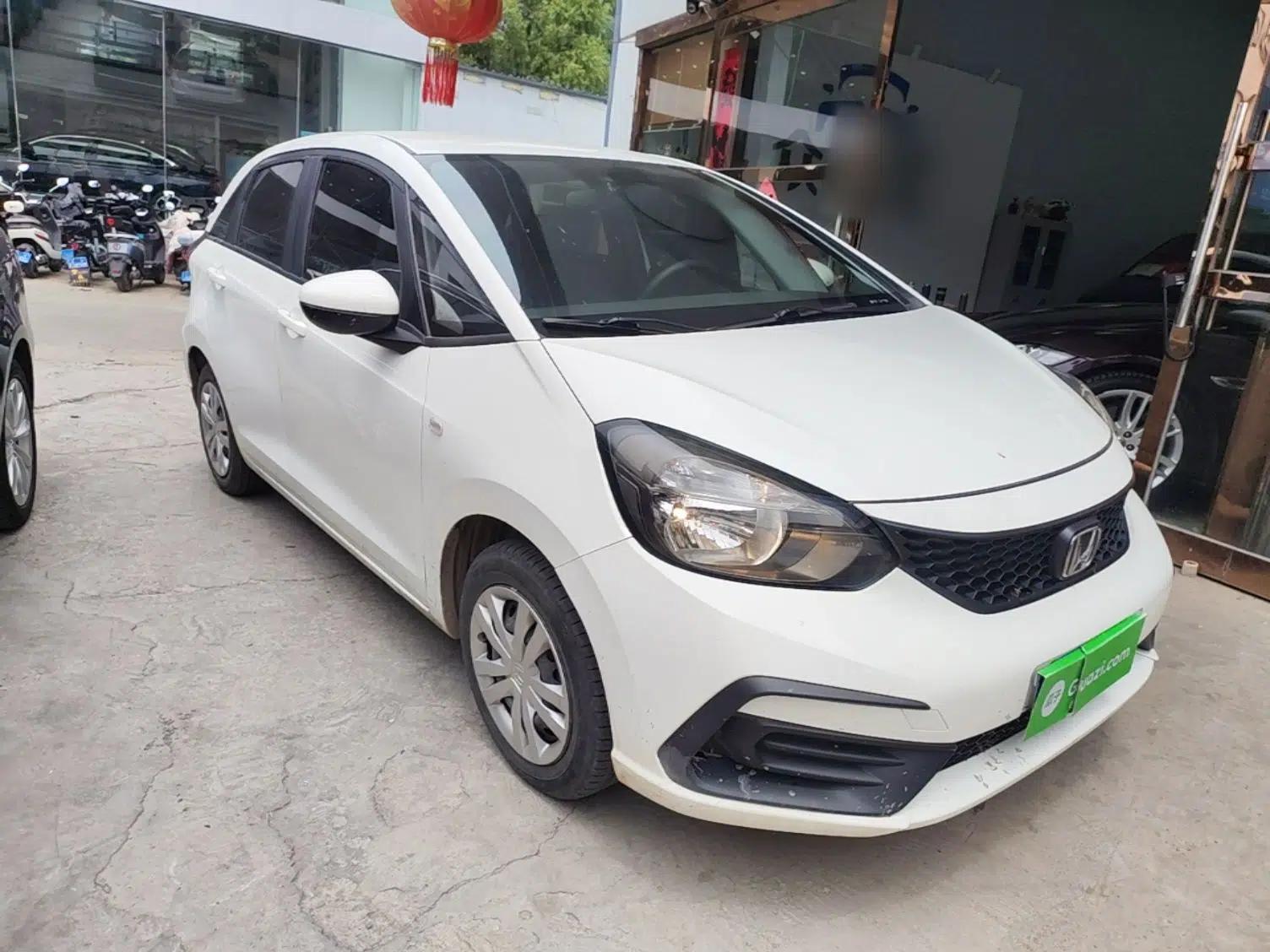 Honda Fit 2021 1.5L CVT Trend Edition — миниатюра 3