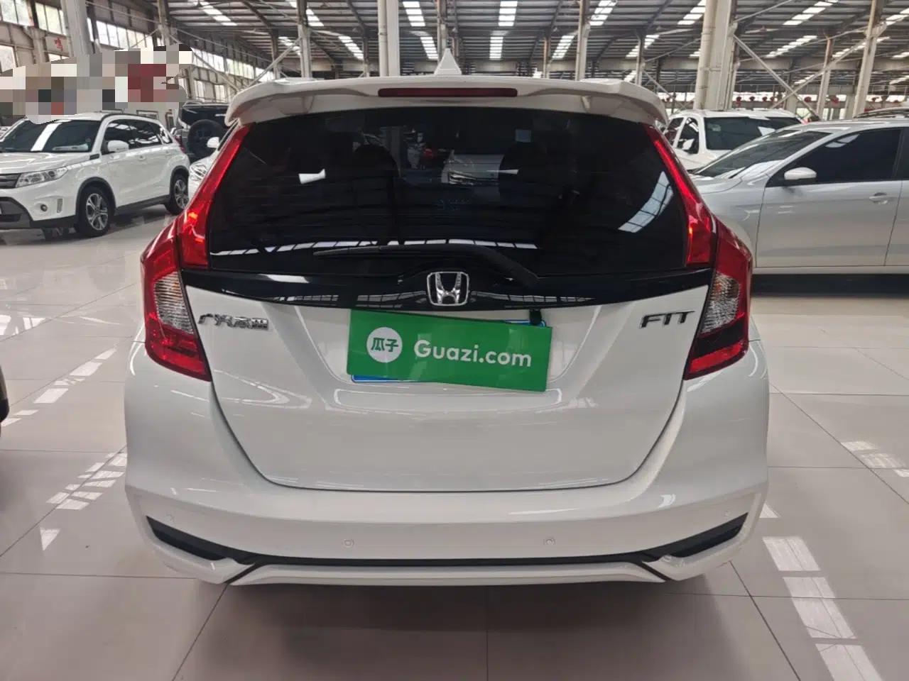 Honda Fit 2018 1.5L CVT Comfort Sunroof Version — миниатюра 5