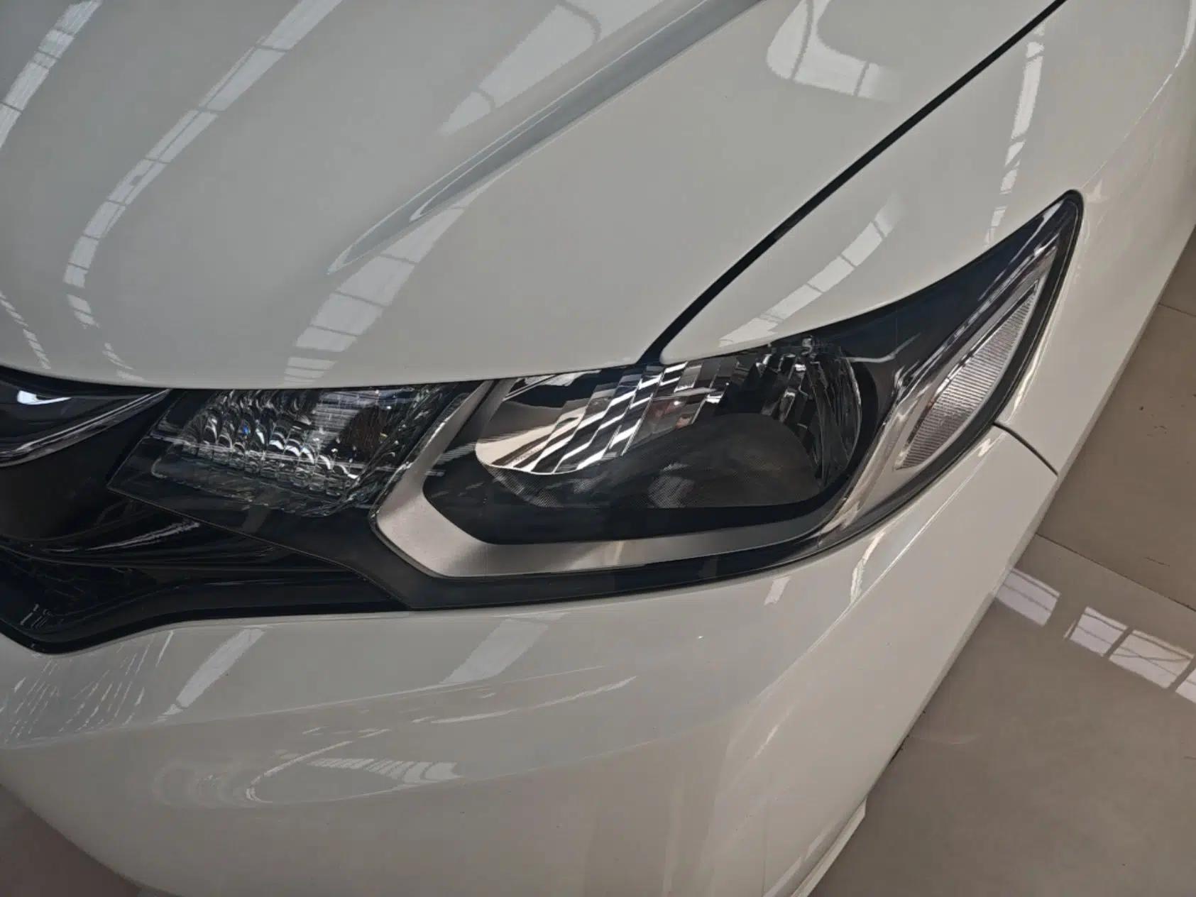 Honda Fit 2018 1.5L CVT Comfort Sunroof Version — миниатюра 8
