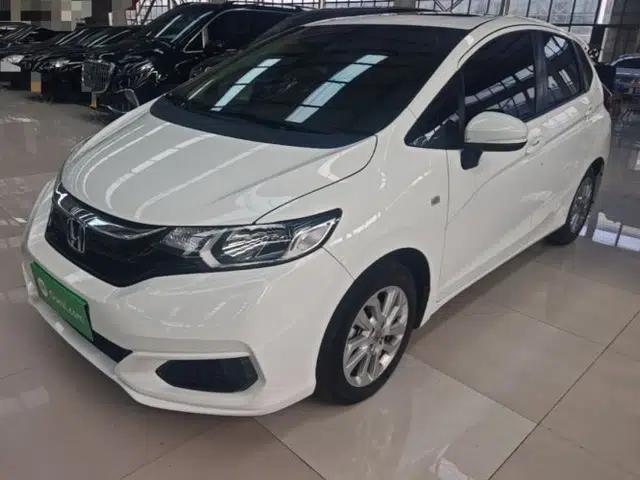Honda Fit 2018 1.5L CVT Comfort Sunroof Version