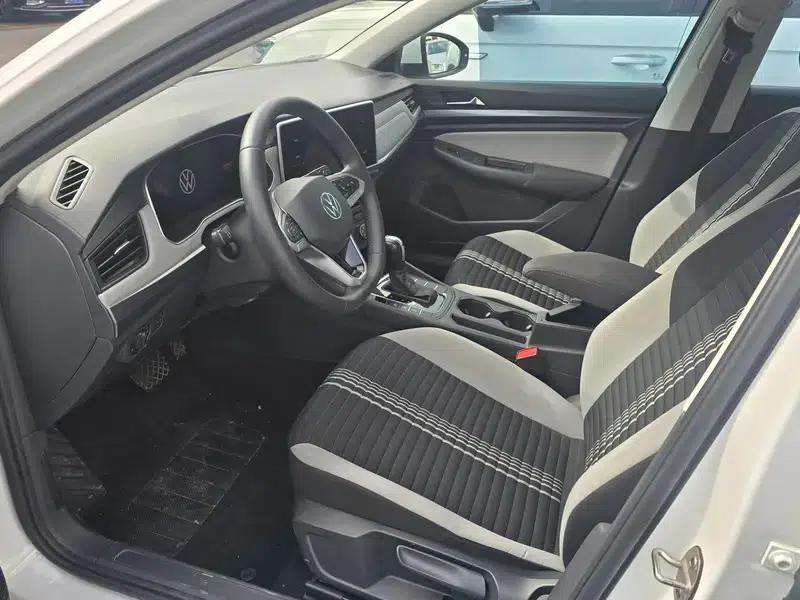 2024 Volkswagen Bora 200TSI DSG Comfort Edition — миниатюра 13