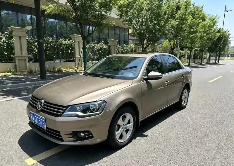 2015 Volkswagen Bora Value Edition 1.6L Automatic Fashion Model — миниатюра 1