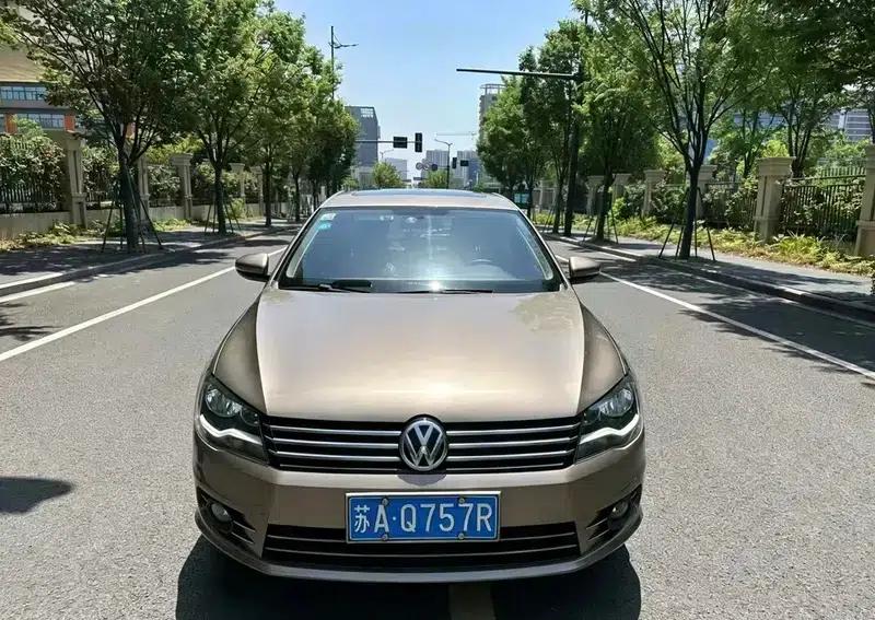 2015 Volkswagen Bora Value Edition 1.6L Automatic Fashion Model — миниатюра 2
