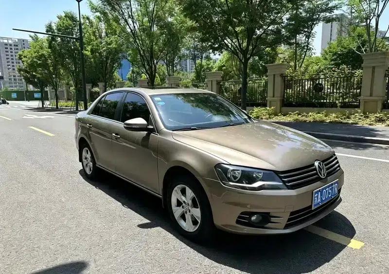2015 Volkswagen Bora Value Edition 1.6L Automatic Fashion Model — миниатюра 3