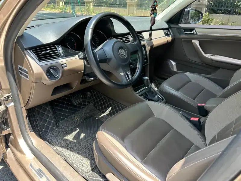 2015 Volkswagen Bora Value Edition 1.6L Automatic Fashion Model — миниатюра 8