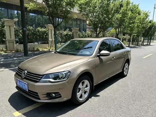 2015 Volkswagen Bora Value Edition 1.6L Automatic Fashion Model