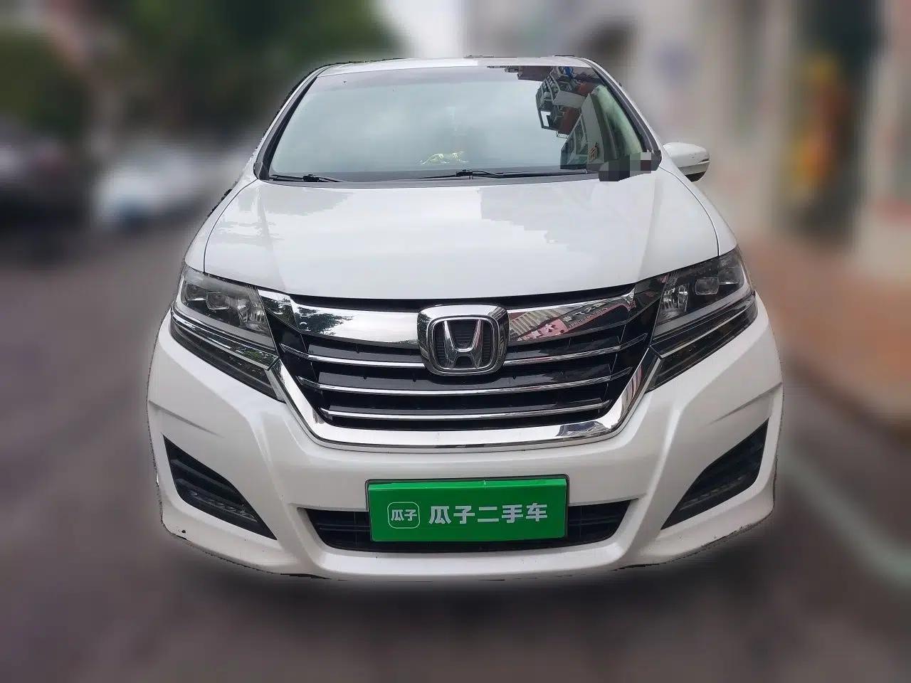 Honda Elysion 2016 2.4L Style Edition — миниатюра 2