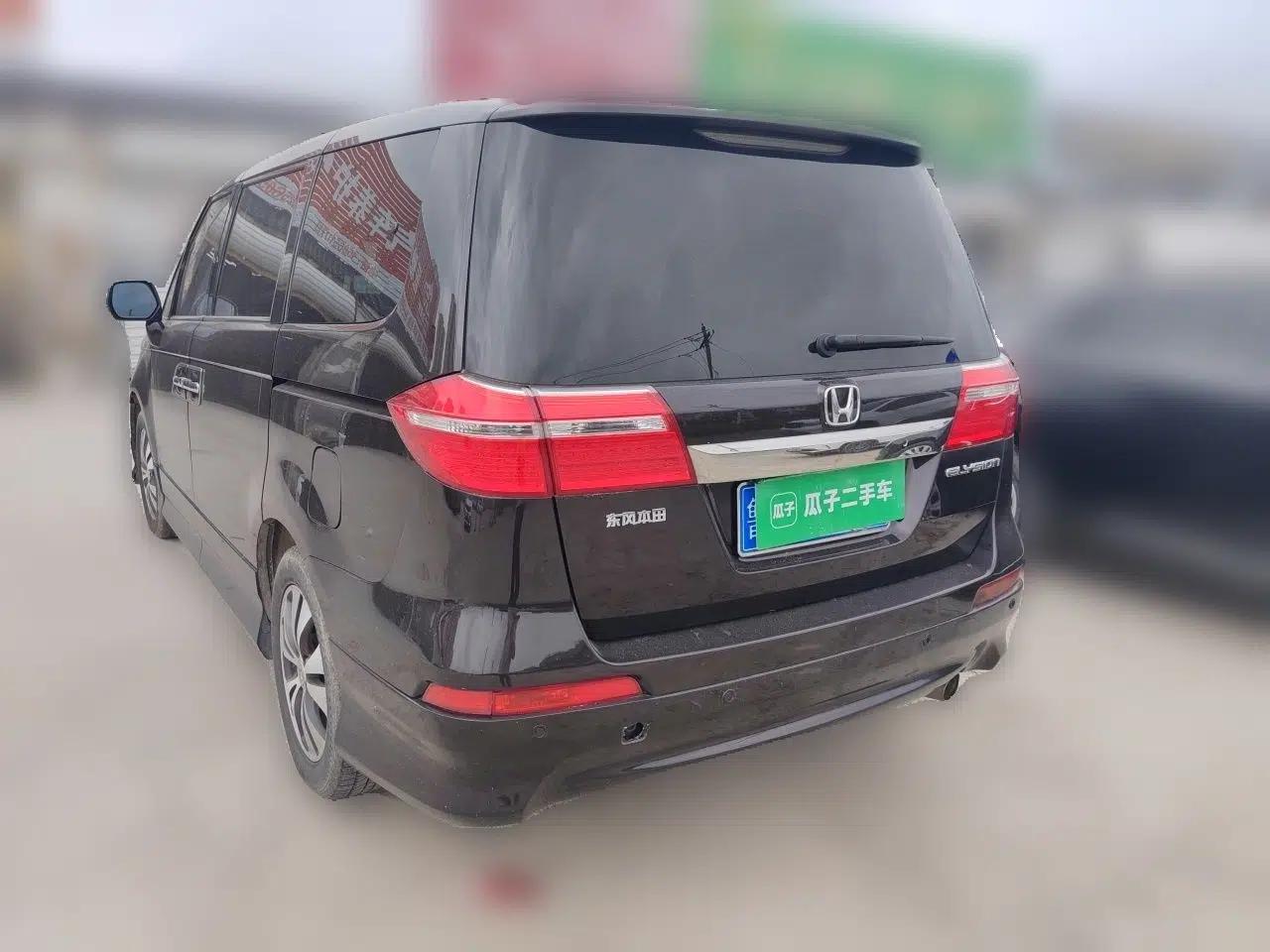 Honda Elysion 2012 2.4L VTi-S Prestige Edition — миниатюра 4