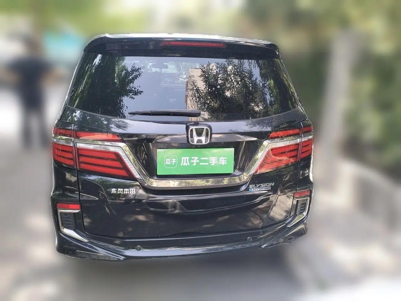 Honda Elysion 2019 2.0L Hybrid Luxury Edition — миниатюра 5