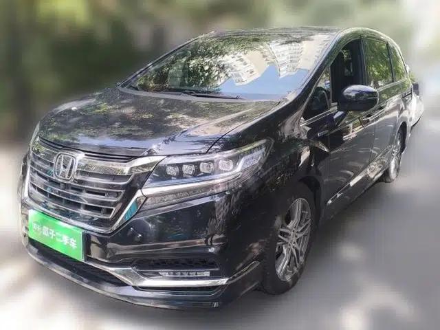 Honda Elysion 2019 2.0L Hybrid Luxury Edition