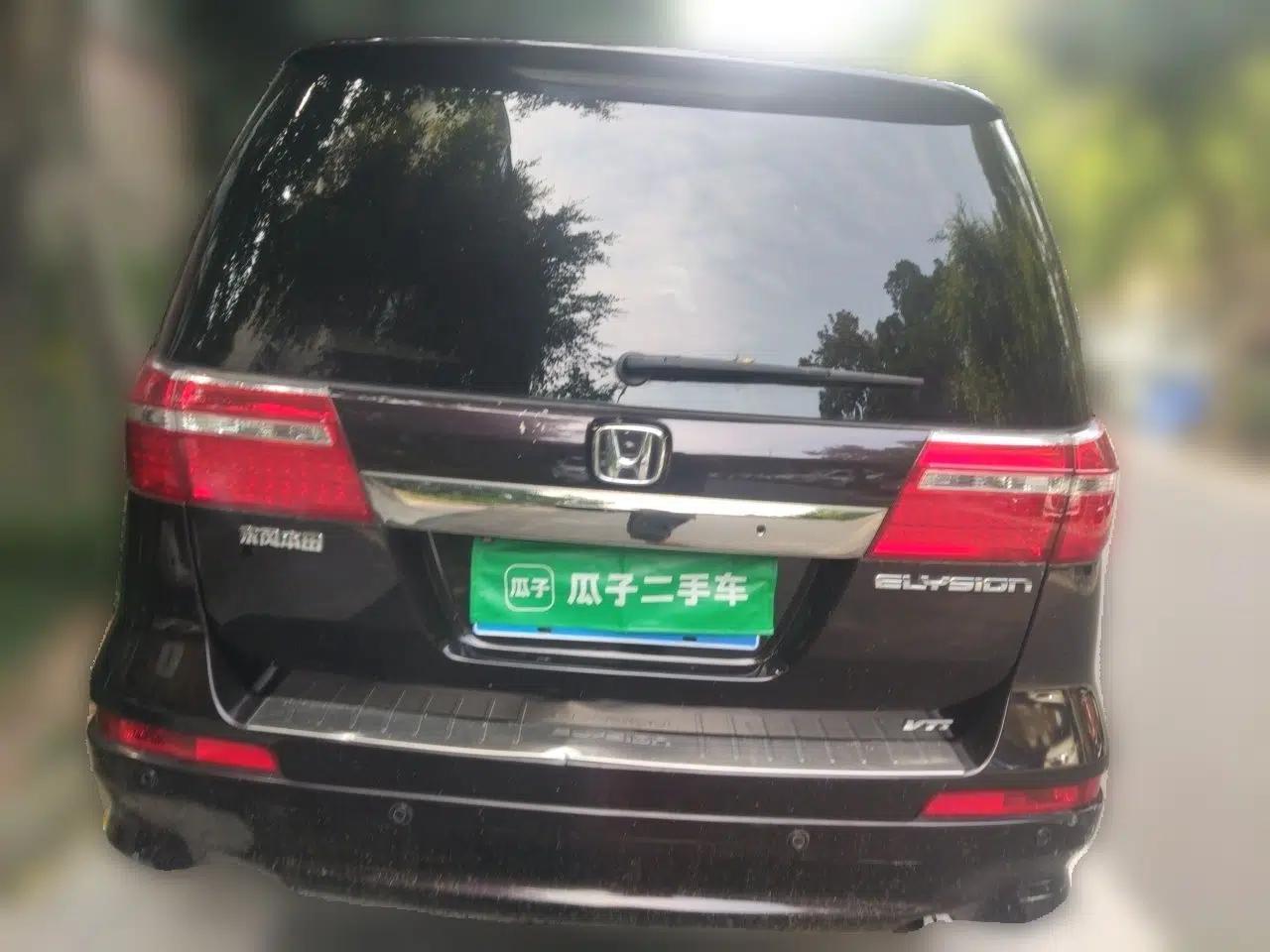 Honda Elysion 2012 2.4L VTi Luxury Edition — миниатюра 5