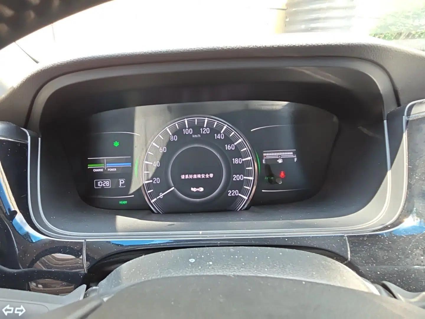 Honda Elysion 2019 2.0L Hybrid Luxury Edition — миниатюра 11