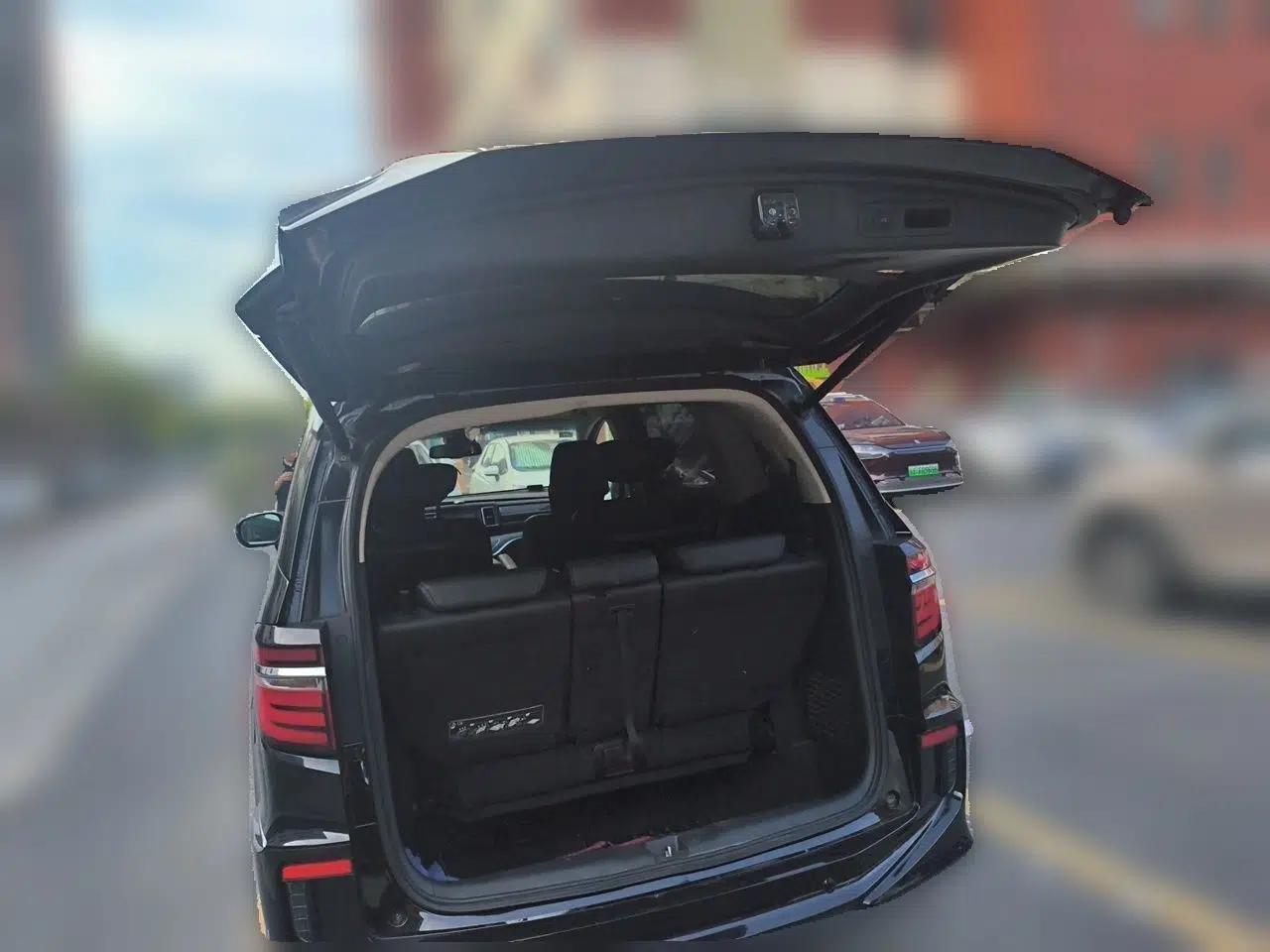 Honda Elysion 2016 2.4L Supreme Edition — миниатюра 19