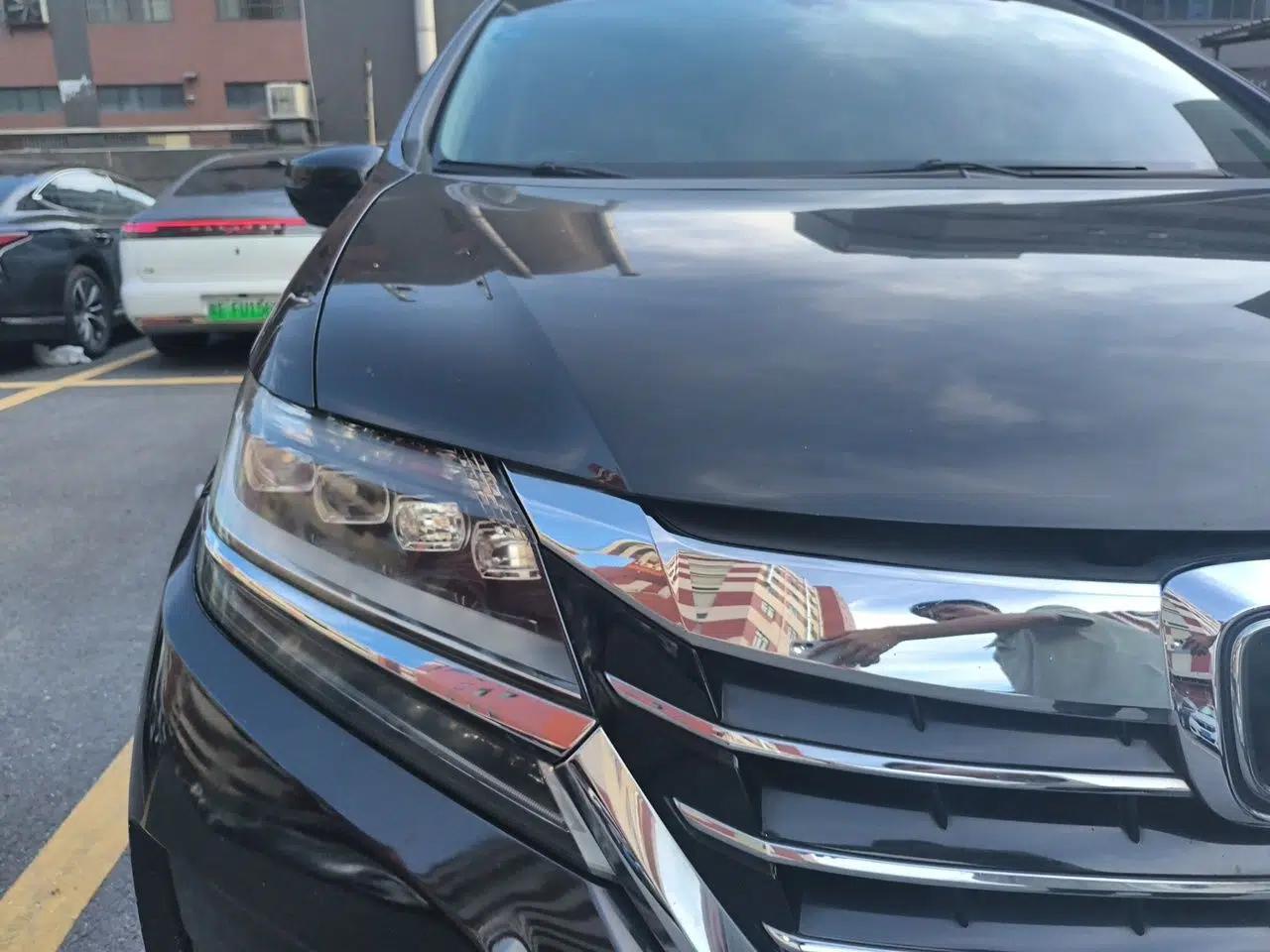 Honda Elysion 2016 2.4L Supreme Edition — миниатюра 7