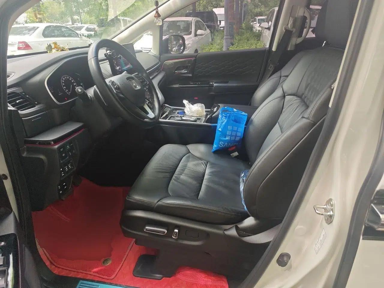 Honda Elysion 2022 2.0L eHEV Luxury First Edition — миниатюра 15