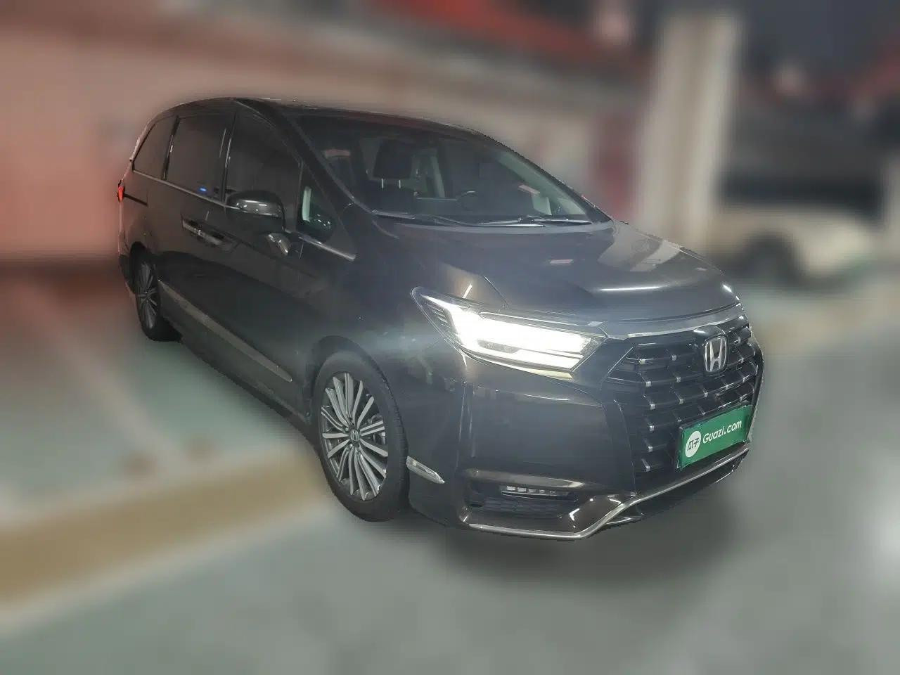 Honda Elysion 2022 2.0L eHEV Luxury First Edition — миниатюра 3
