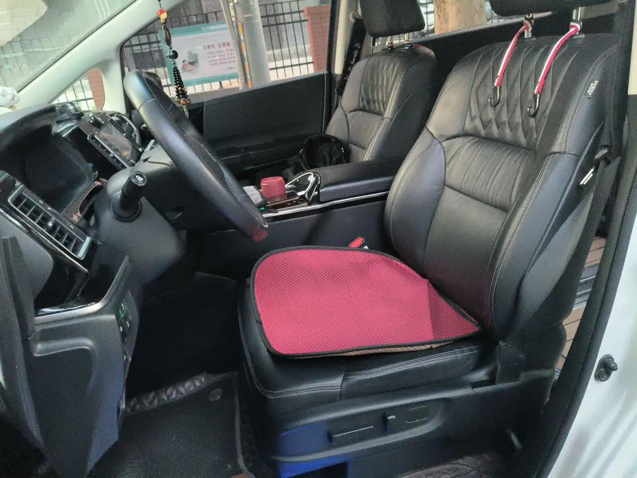 Honda Elysion 2019 2.0L Hybrid Luxury Edition — миниатюра 15
