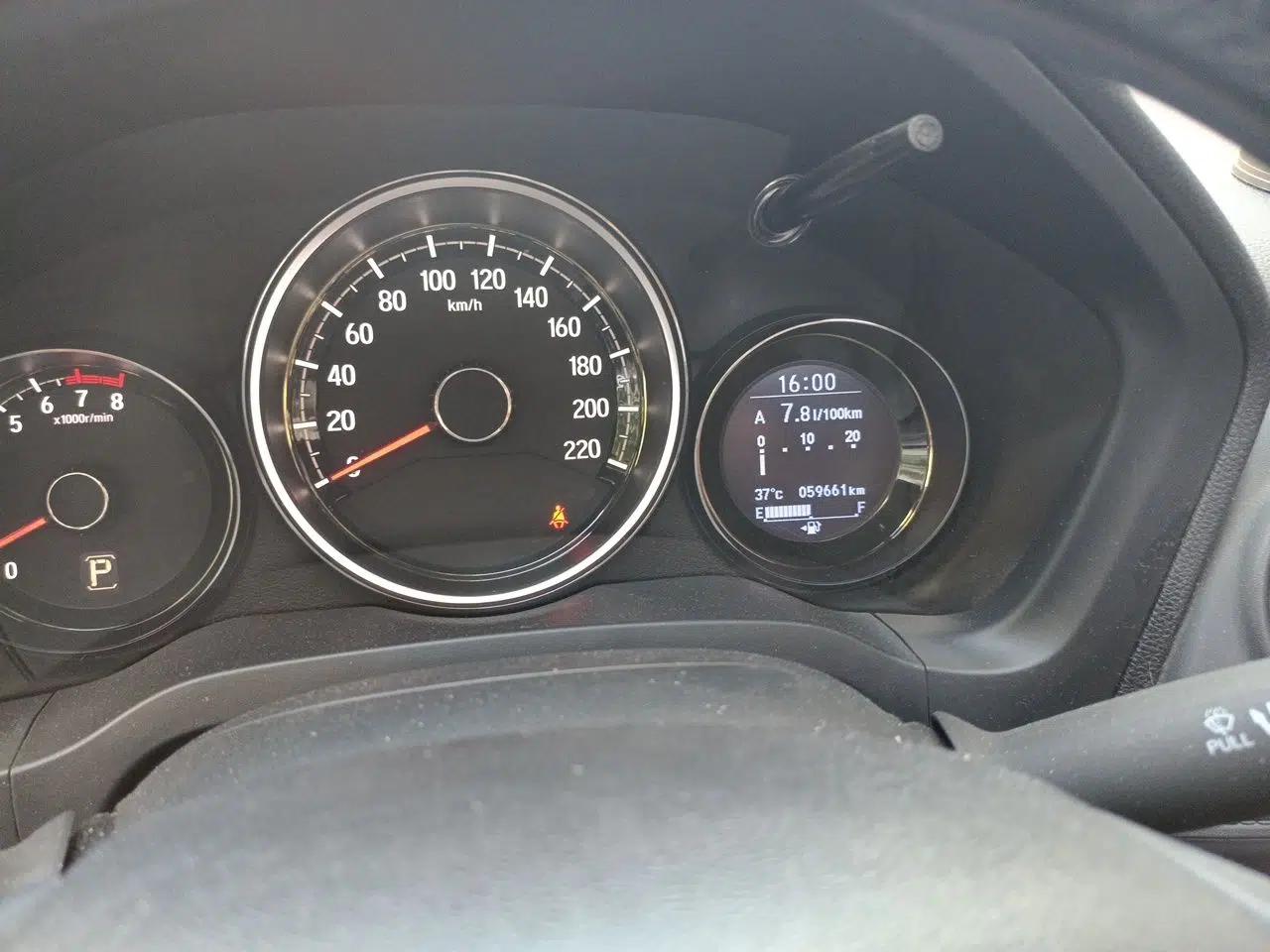 Honda XR-V 2015 1.8L VTi CVT Luxury Edition — миниатюра 12
