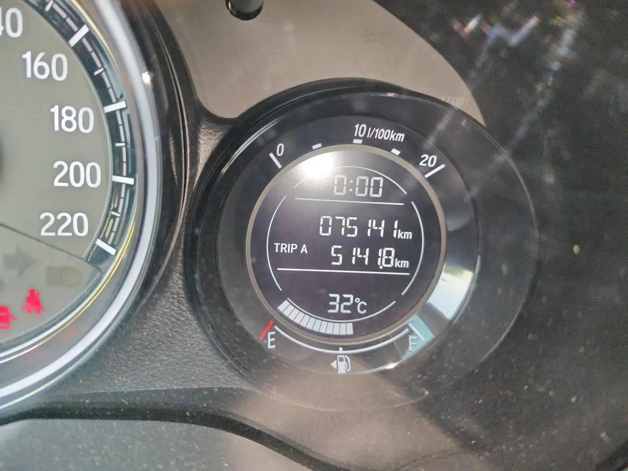 Honda XR-V 2015 1.5L LXi CVT Classic Edition — миниатюра 12