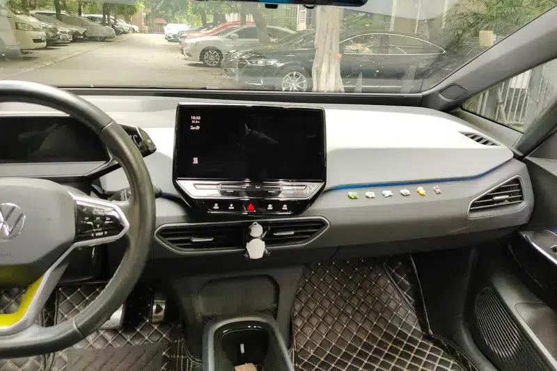 Volkswagen ID.3 2022 Intelligent Edition — миниатюра 8