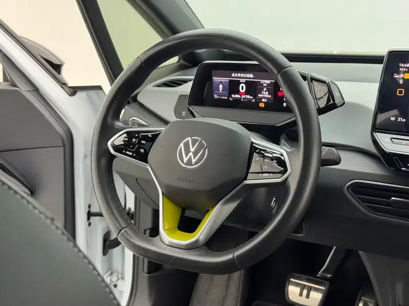 Volkswagen ID.3 2023 Upgraded Pure Smart Edition — миниатюра 16