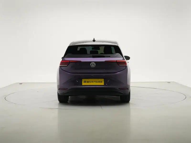 Volkswagen ID.3 2023 Upgraded Pure Smart Edition — миниатюра 6