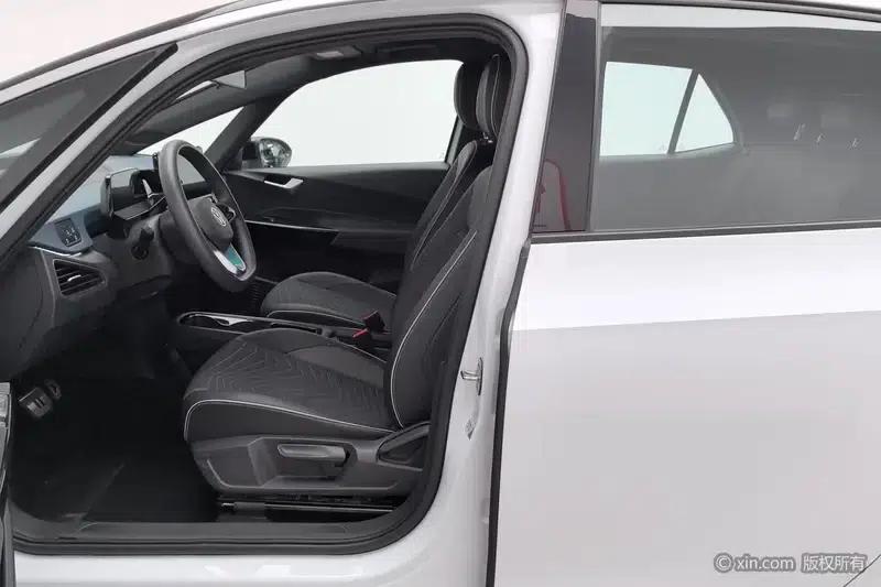 Volkswagen ID.3 2023 Upgraded Pure Smart Edition — миниатюра 17