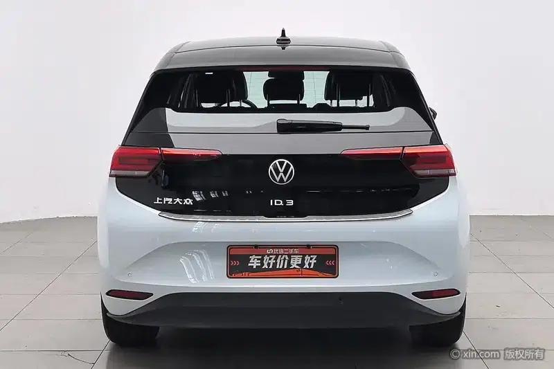 Volkswagen ID.3 2023 Upgraded Pure Smart Edition — миниатюра 3