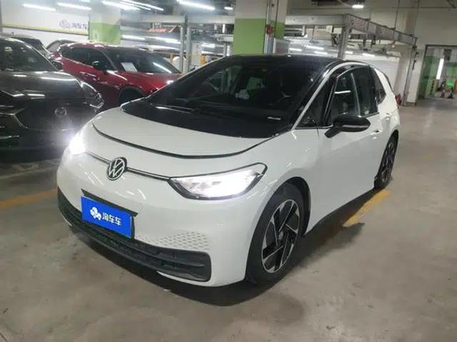 Volkswagen ID.3 2024 Outstanding Edition