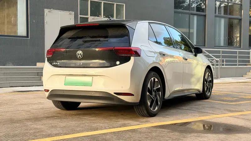 Volkswagen ID.3 2025 Smart Edition with Outstanding Oxygen — миниатюра 6